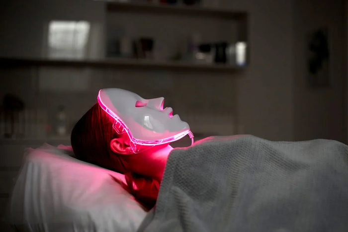 8 Red Light Therapy Benefits Backed by Scientific Research